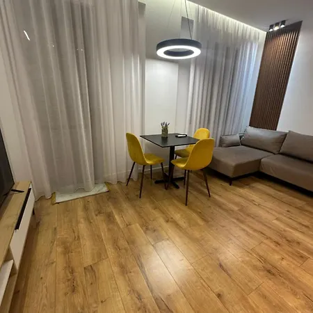 Erinda Apartment *